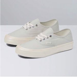 NWT Vans Authentic SF Shoe Women US 7.5